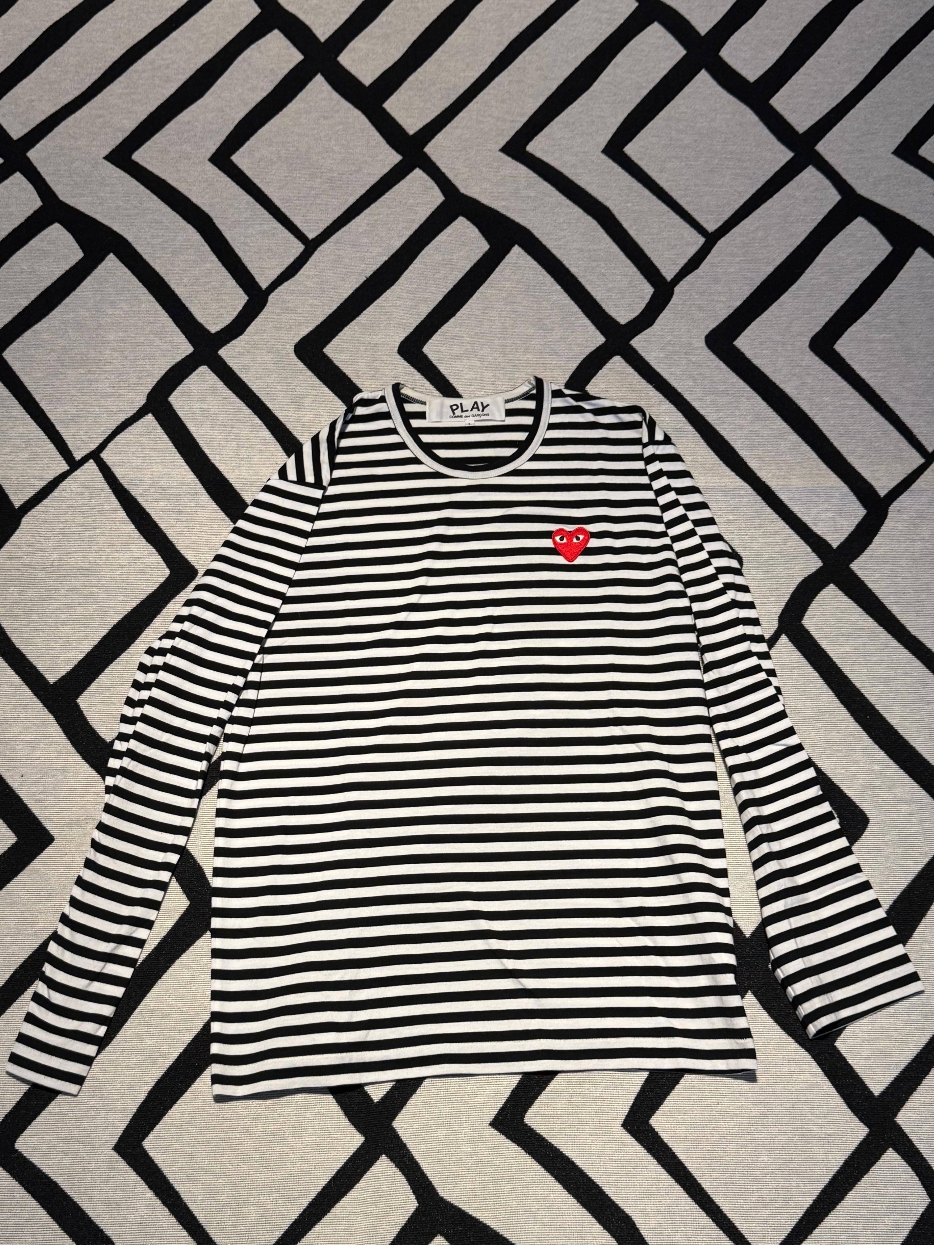 frente de Camiseta listrada manga longa Comme des Garçons PLAY (L)