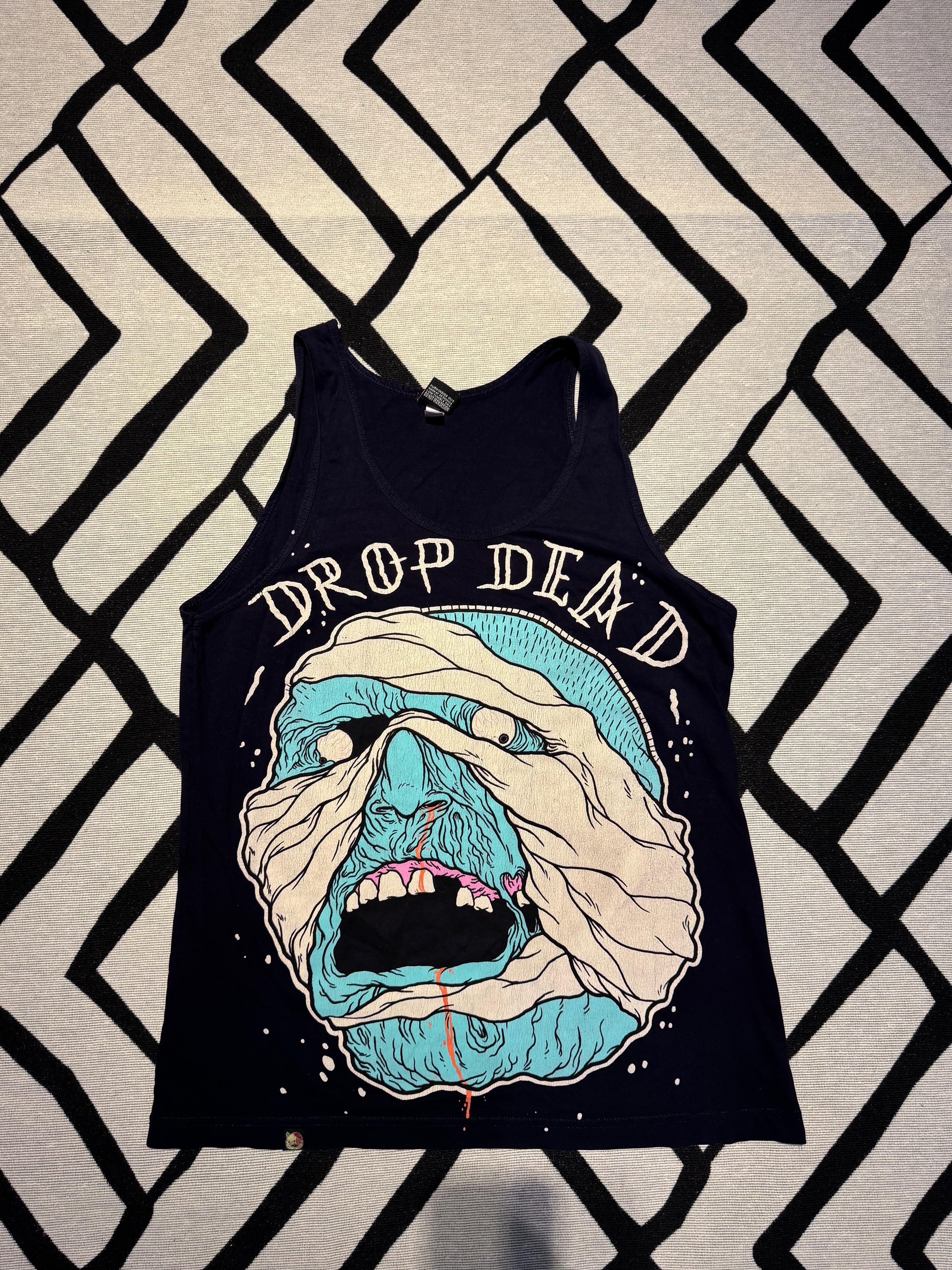 frente de Regata Drop Dead múmia