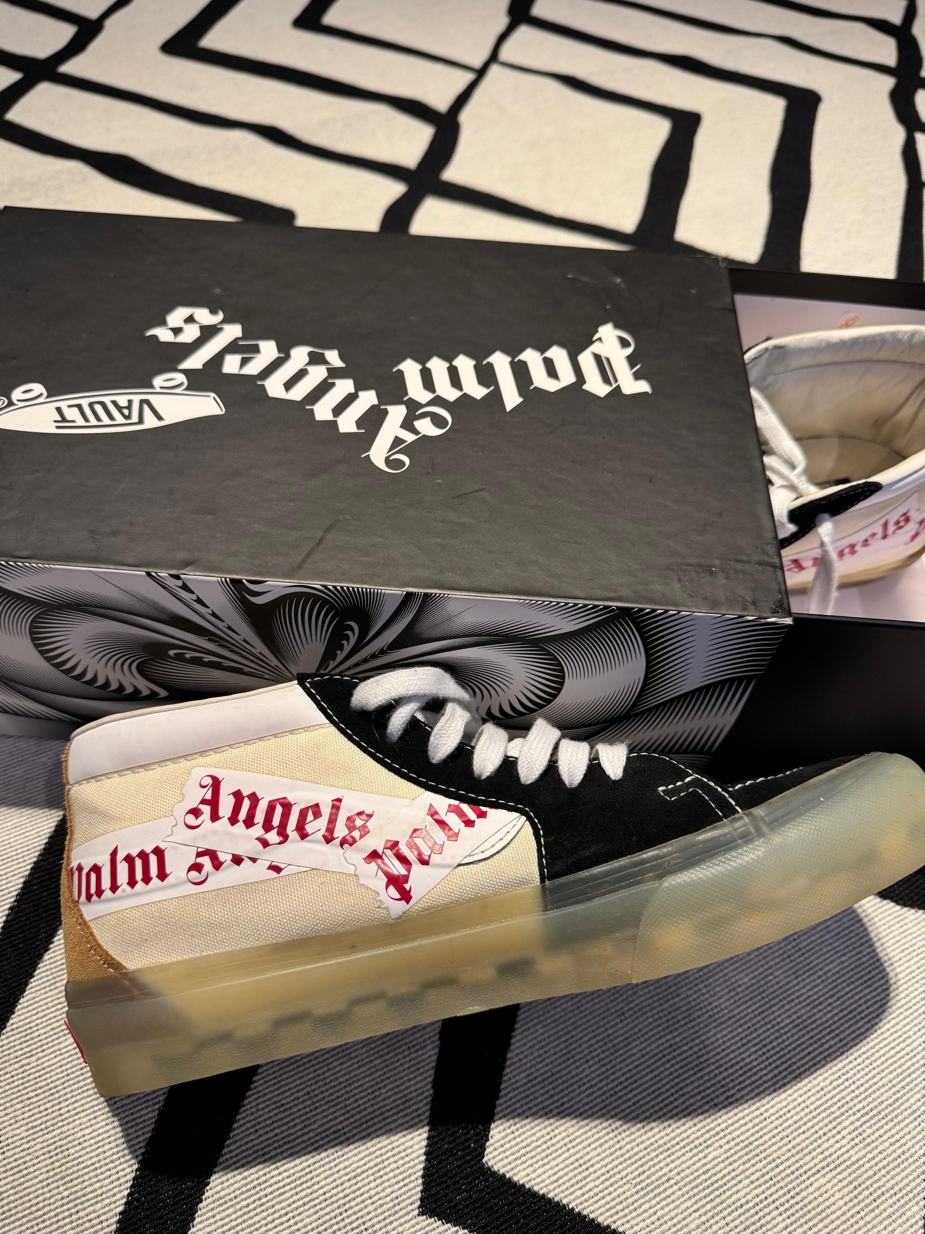 detalhe de Tênis Vans Vault x Palm Angels Sk8-Mid (com caixa)