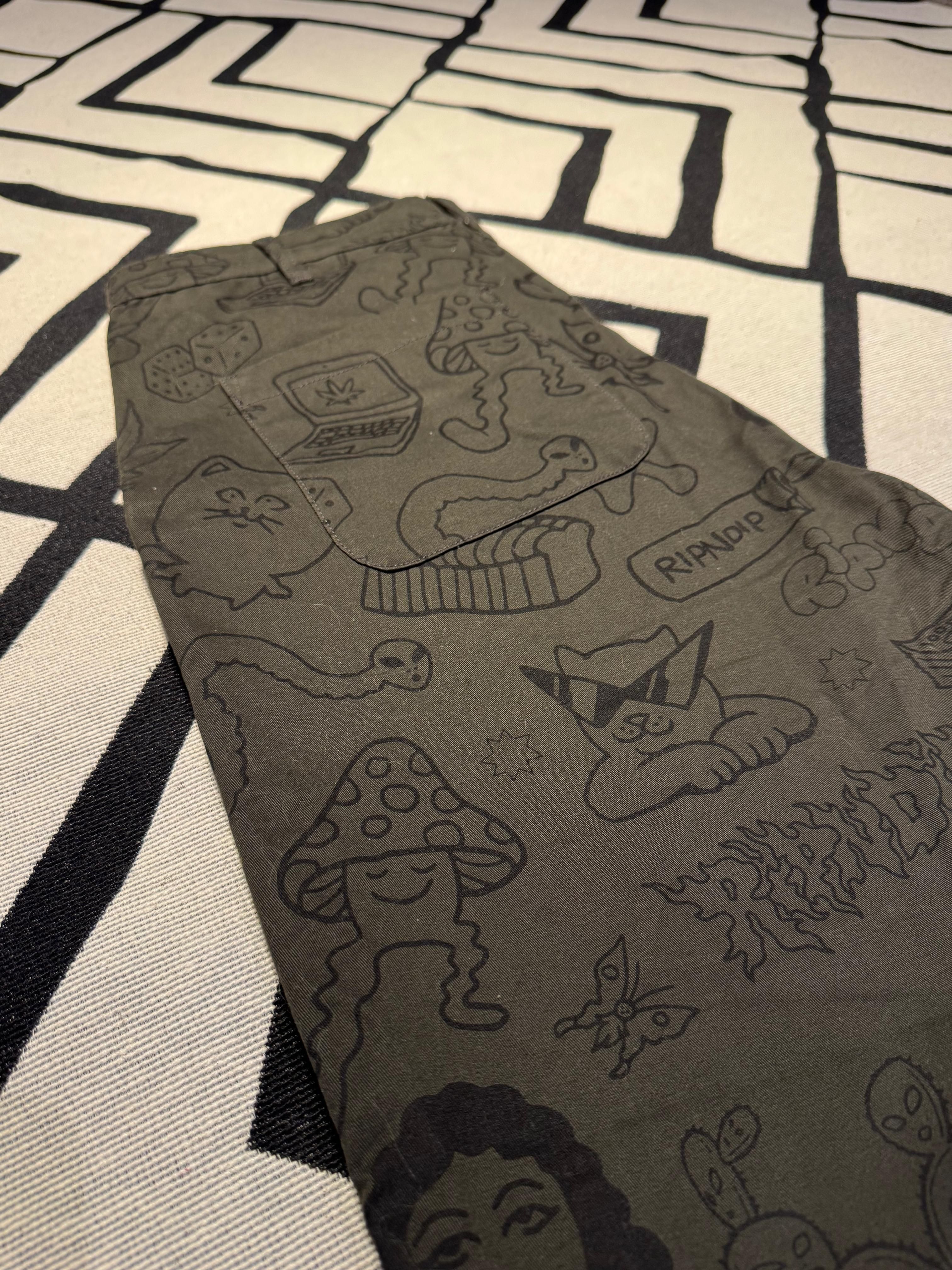 detalhe de Calça RipNDip doodle verde-oliva (34)