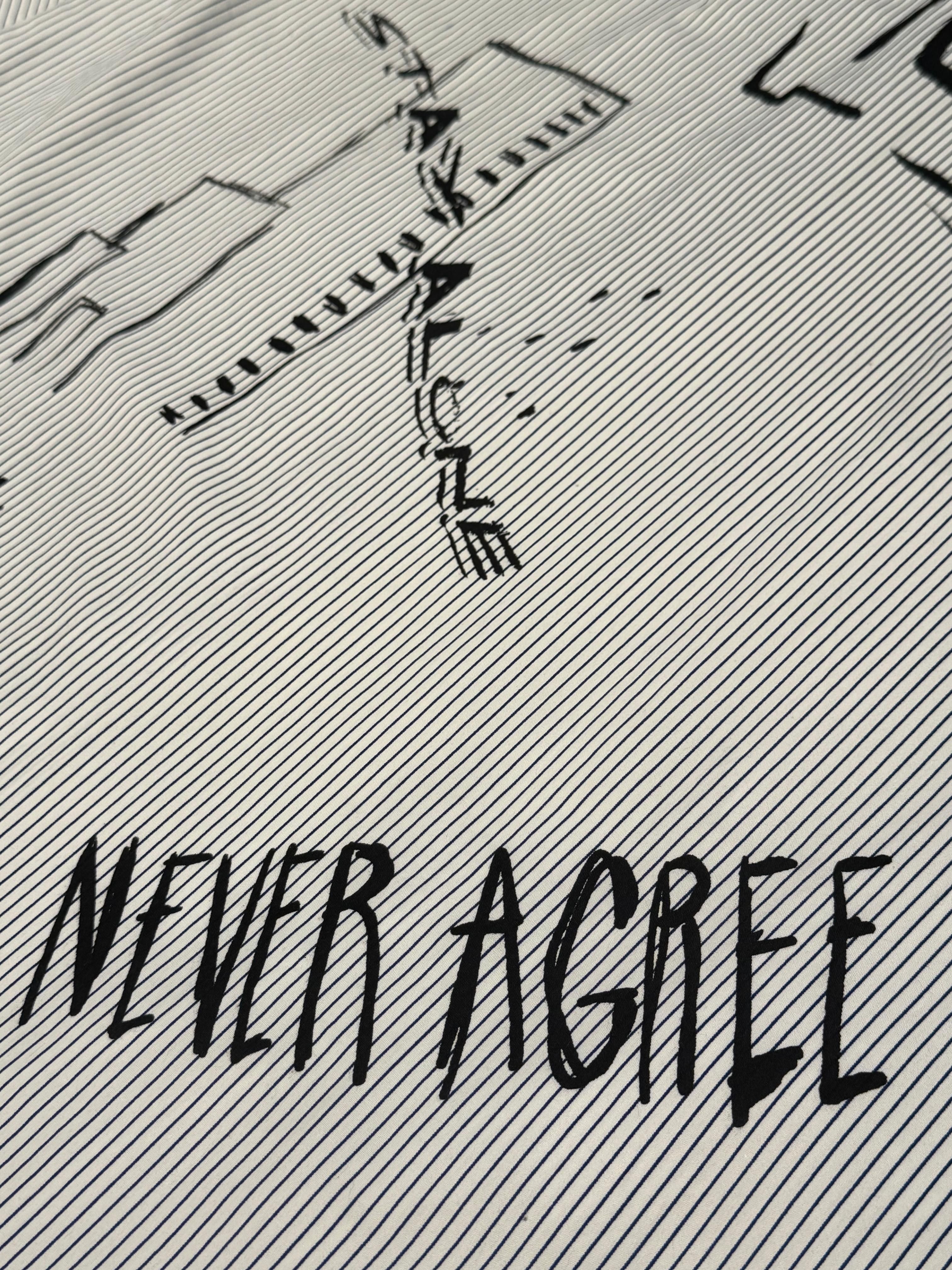 detalhe de Camisa Zara Imagine a New Reality