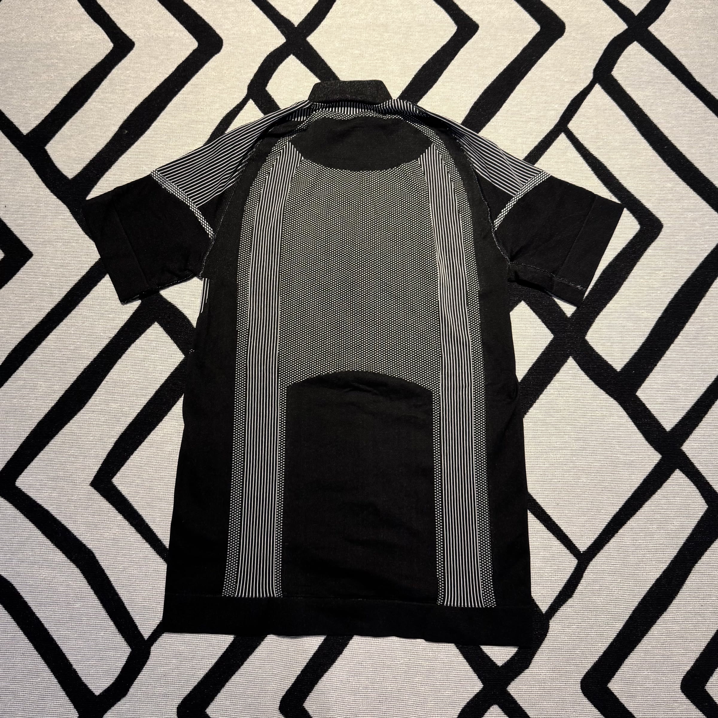 verso da camisa MISBHV Sport Active